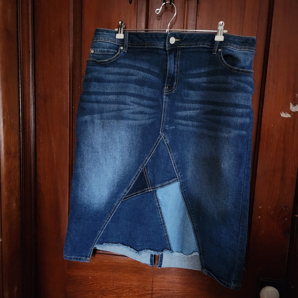 Cato Patchwork Denim Skirt Size 16